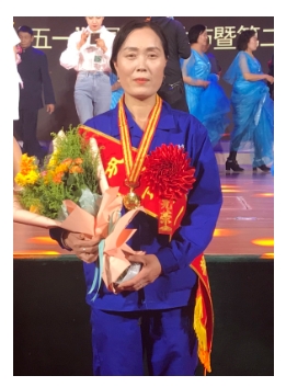 20年匠心守護(hù) | 牛艷麗：用雙手托起千萬(wàn)家的幸福，以真心書寫家政人的芳華~